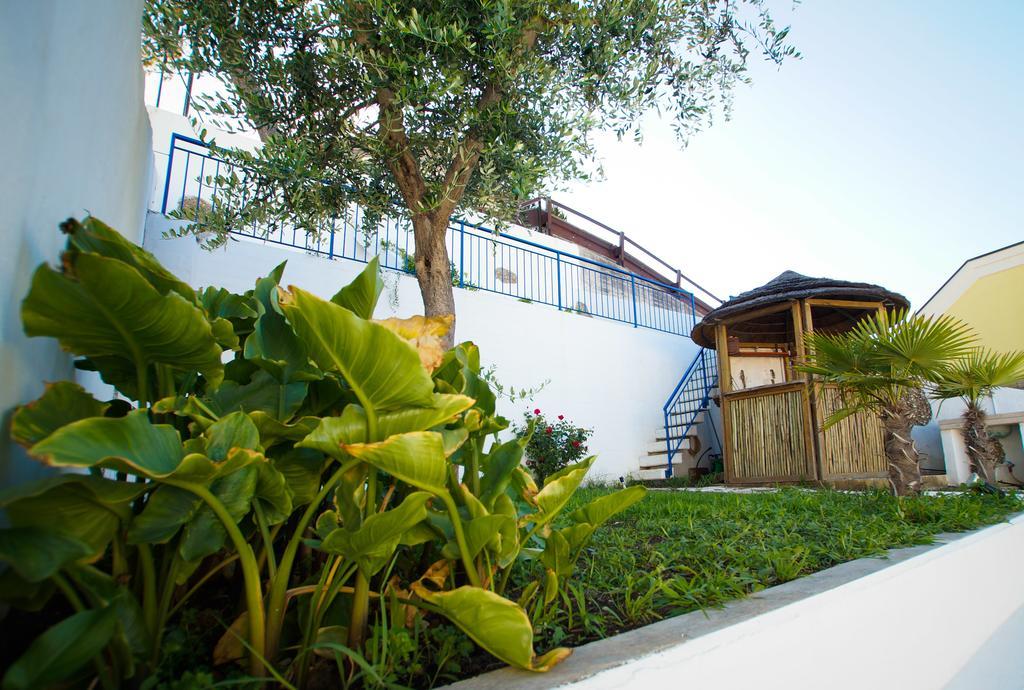 Fermata 135 B&B Grottammare Bagian luar foto
